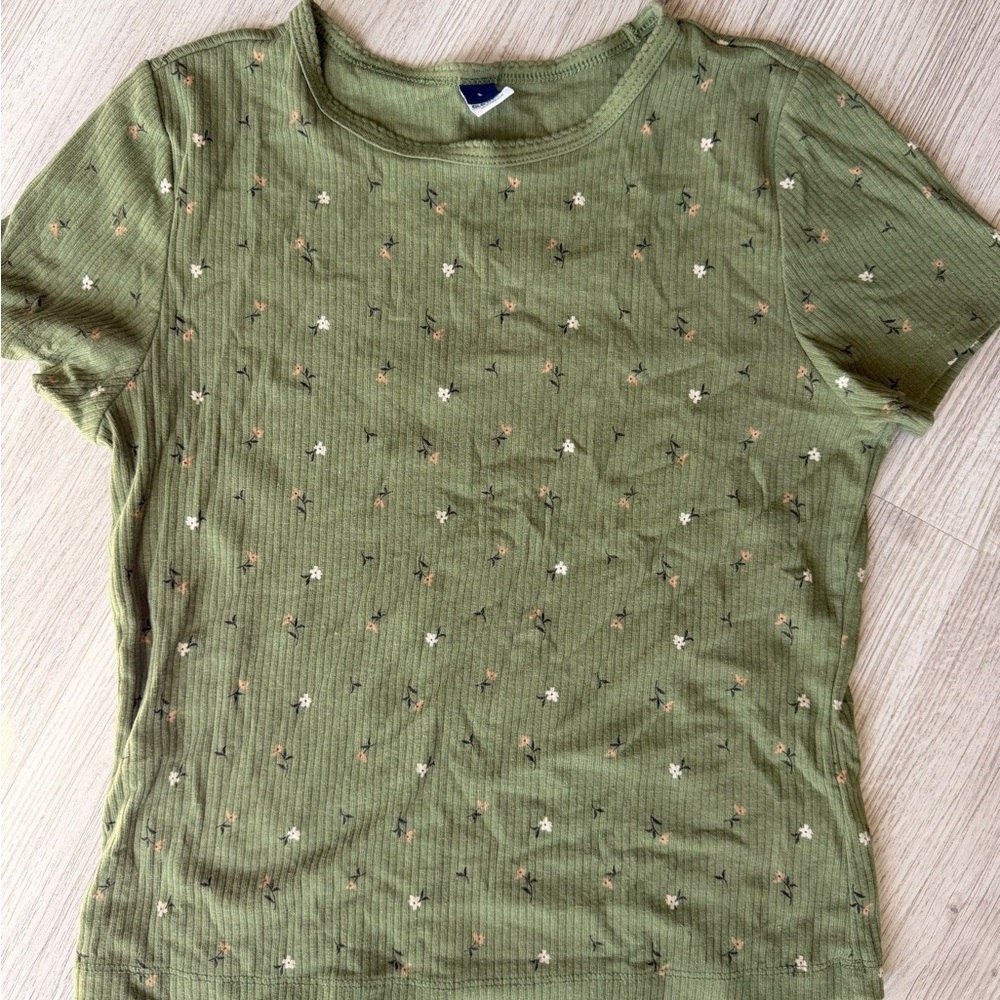 Old Navy Olive Green Floral Ribbed Short Sleeve Tee